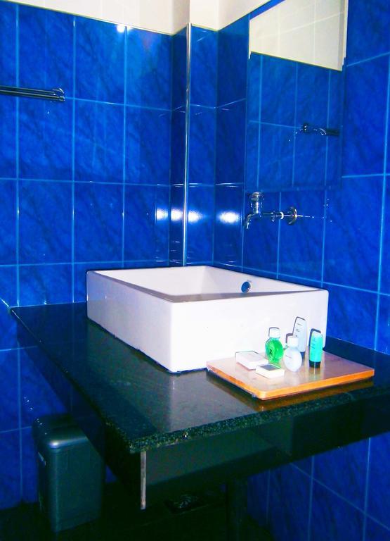 The Hotel Paradise Katunayaka Ngoại thất bức ảnh